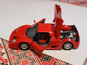 Bburago Ferrari F50 (1995) 1:24 - kép 3