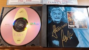 James Last CD lemez eladó (2004) - kép 9