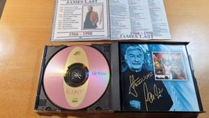 James Last CD lemez eladó (2004) - kép 8