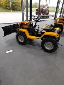 Tauros ZX 18 4x4, 18 LE-s kertészeti kistraktor kedvező áron - kép 11