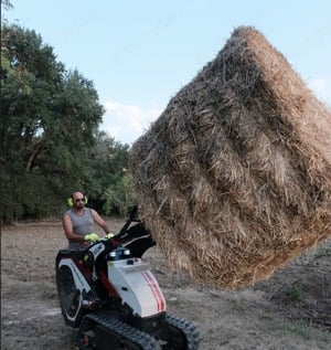 HONDA motoros, 21 LE-S, Olasz gyártmányú TAURUS SK 1000 gumihevederes minirakodó kedvező áron !!! - kép 12