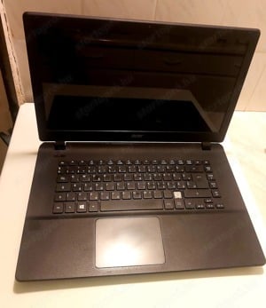 Acer Aspire ES-520 - kép 2