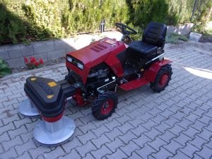 16 LE-s Briggs motoros, Panter FD-5 fűkaszáló traktor, cseh gyártmány! - kép 10