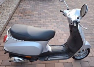 Vespa LX 50 Újszerű Gyári 8290km - kép 3