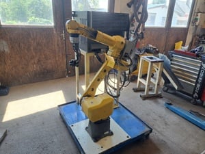 Eladó Fanuc M-10iA robot kar R-30iB vezérlő -vel ipari robot - kép 10