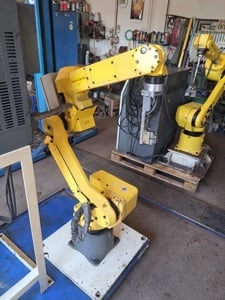 Eladó Fanuc M-10iA robot kar R-30iB vezérlő -vel ipari robot