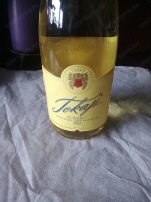 2023 Varga Tokaji Furmint félédes fehérbor 0,75 l 8000ft óbuda - kép 3