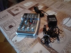 Behringer xenyx 502S keverő - kép 7