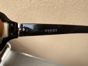 Gucci napszemüveg eladó