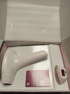 Philips Lumea villanófényes szőrtelenítő eladó. - kép 6