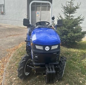 Tauros ZX25 4x4 keskeny nyomtávú kertészeti traktor - kép 6