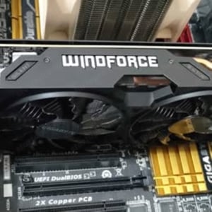 Gigabyte Radeon R9 380 4GB Gddr5 256bit - hibátlan Videókártya - kép 3