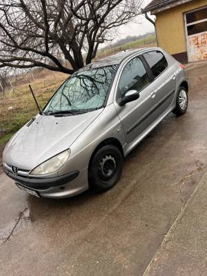 Peugeot 206 1.1 benzin - kép 2