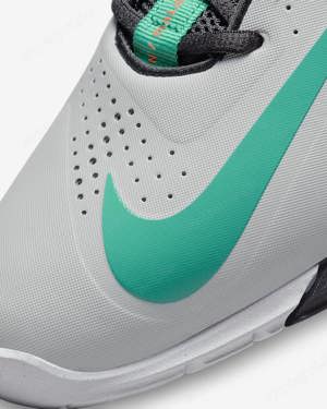 Eladó eredeti Nike ffi sport cipő  - kép 3