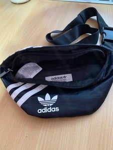 Adidas övtáska   oldaltáska