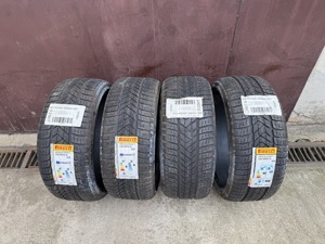 235 35 R20 XL 92W Pirelli Sottozero 3 téli gumi 4db új 200.000 Ft DOT21 - kép 1