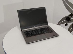 Megbízható cégtől! Fujitsu LifeBook u748 - Dr-PC.hu