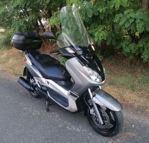 Yamaha X-Max 250 i.e Injektoros