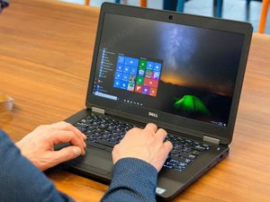 Laptop olcsón: Dell Latitude E5470 a Dr-PC-től