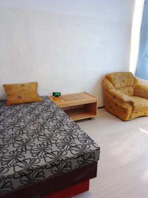 Nemdohányzó lánynak szoba kiadó, Budapest 15. - kép 5