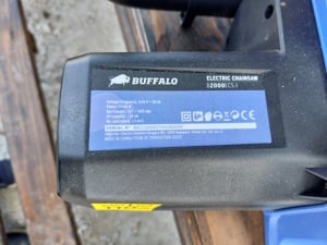 Buffalo B2000ECS-1 Elektromos láncfűrész 2000W  csak kipróbálva lett hogy működik-e. - kép 2