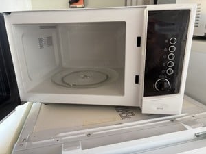 Használt Electrolux EMS20200W Mikrohullámú Sütő [HFV718] 6 hónap garanciával - kép 2