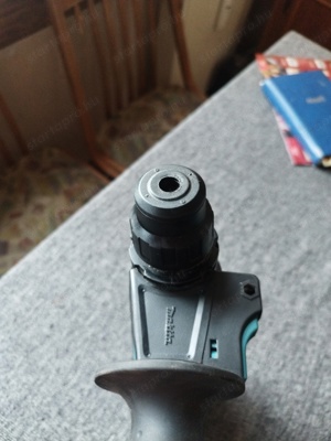 Makita Hr2630X7 fúró- vésőgép - kép 5