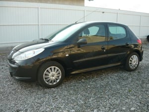 Peugeot 206 + 1.1 ac