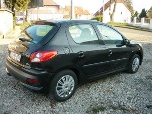 Peugeot 206 + 1.1 ac - kép 3