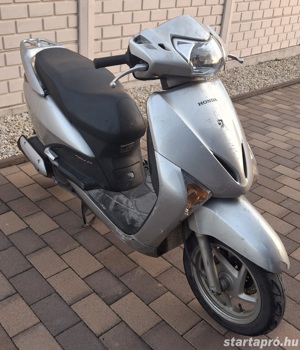 Honda Lead NHX 110 - kép 2