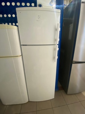 Használt Electrolux EJ2801AOW2 Felülfagyasztós Hűtőszekrény [H16361] 1-3-6 hónap garanciával