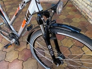 Ktm 28-as aluvázas agydinamós újszerű Trekking Shimano felszereltséggel 51cm - kép 2