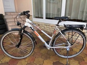 Ktm 28-as aluvázas agydinamós újszerű Trekking Shimano felszereltséggel 51cm - kép 6