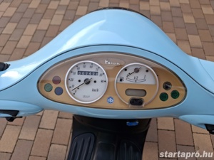 Vespa ET2 Újszerű 50 Gyári  - kép 5