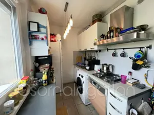 Győr - Marcalváros - felújított 2 + félszobás lakás eladó - kép 6