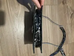 Kígyómintás extra kistáska - kép 7