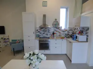 AirBnB engedéllyel rendelkező szép, felújított lakás - kép 4