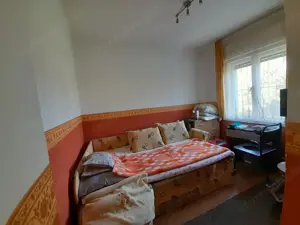 Eladó lakható hétvégi ház a Tőserdőben. - kép 4