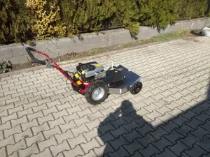 Cseh Gyártmányú Triton Mulcher Magasgazvágó, 7,5 LE-S Motorral - kép 8