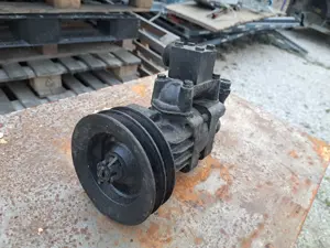 Eladó Ikarus Zil Gaz 66 Gaz66 Kraz szervó szivattyú újszerű állapotban
