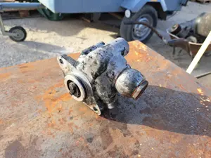Ikarus kompresszor szervó szivattyú pumpa szervószivattyú ZF 130 bar