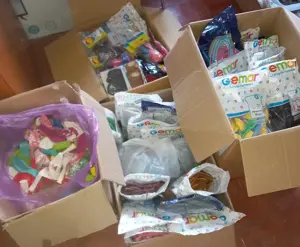 Üzletbezárás miatt PARTY KELLÉK ÉS LUFI készlet kedvező áron eladó - kép 7
