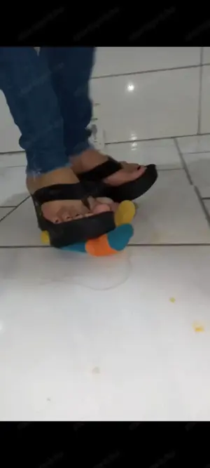 Taposó csajt. - kép 6