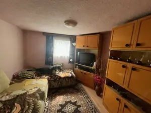 Szigetcsépen vízparti telek 2 házzal ,stéggel eladó - kép 10