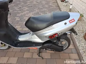 Aprilia Sr 50 Megkímélt Gyári  - kép 8