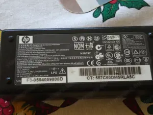 eredeti hp laptop töltő eladó 8000ft óbuda személyesen óbudán lakcimemen vagy posta elöre fizetés ut