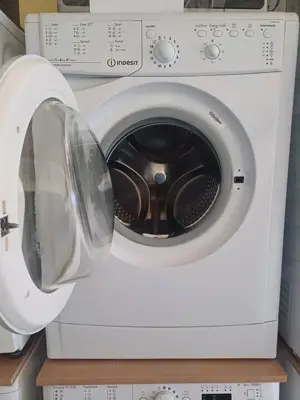 Használt Indesit IWSB61051 Keskeny Elöltöltős Mosógép [H16824] 3-6 hónap garanciával