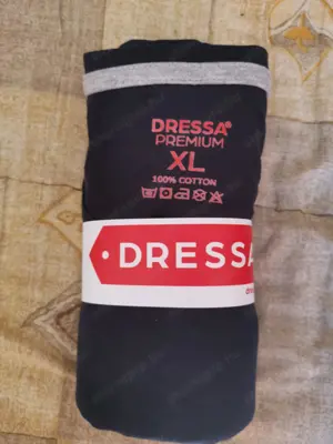 Eladó férfi XL és vadonat új pólók.