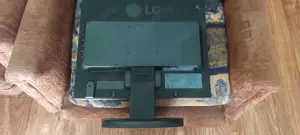 Eladó LG 17"  monitor. - kép 3