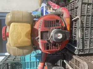Robbanó motoros permetező 